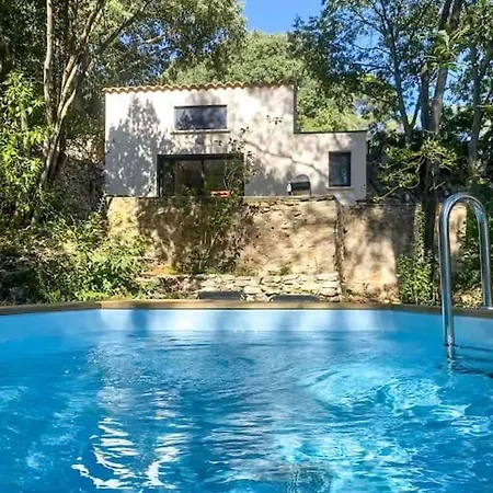 Mazet Entre Et Garrigue Avec Piscine * 尼姆