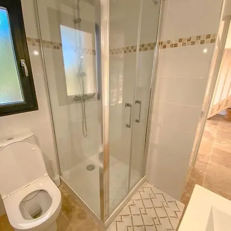 Mazet Entre Et Garrigue Avec Piscine Prázdninový dům *